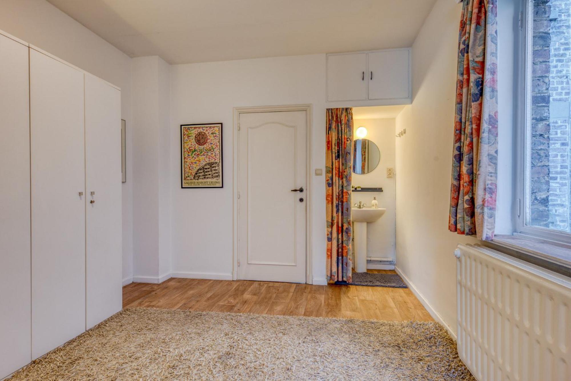 Belle Maison Bourgeoise Partagee De 4 Logements Lieja Exterior foto